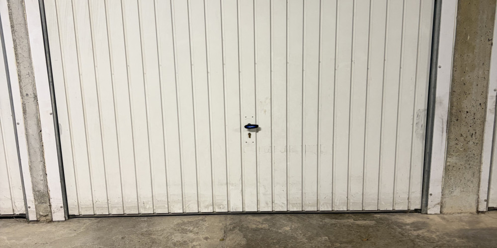 parking à ANGLET (64600)