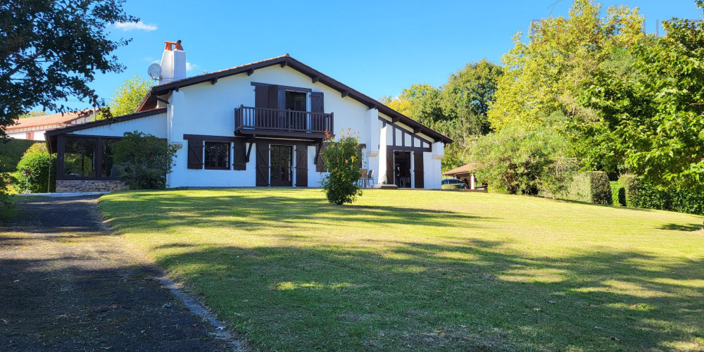 maison à ARBONNE (64210)