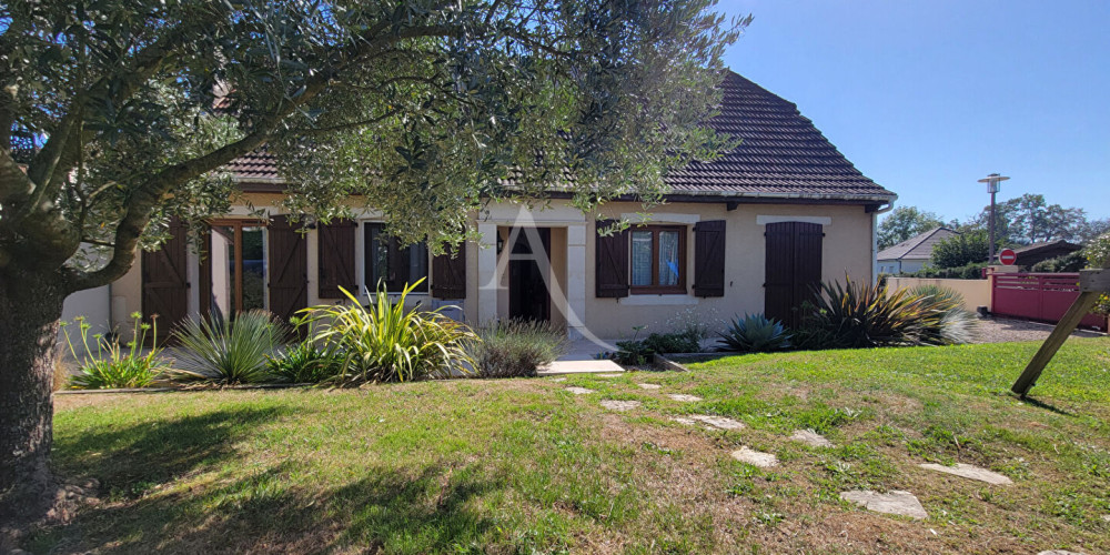 maison à NAVAILLES ANGOS (64450)