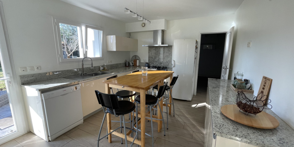 maison à ST PIERRE D IRUBE (64990)