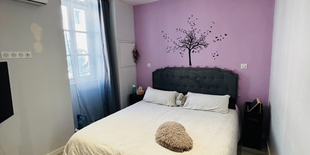 immeuble à NAY (64800)