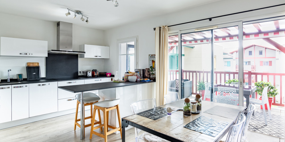 appartement à URRUGNE (64122)