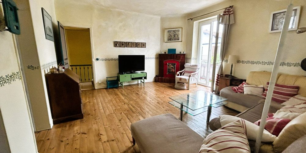 appartement à URRUGNE (64122)