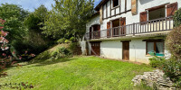maison à ST PEE SUR NIVELLE (64310)