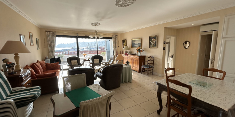 appartement à CIBOURE (64500)