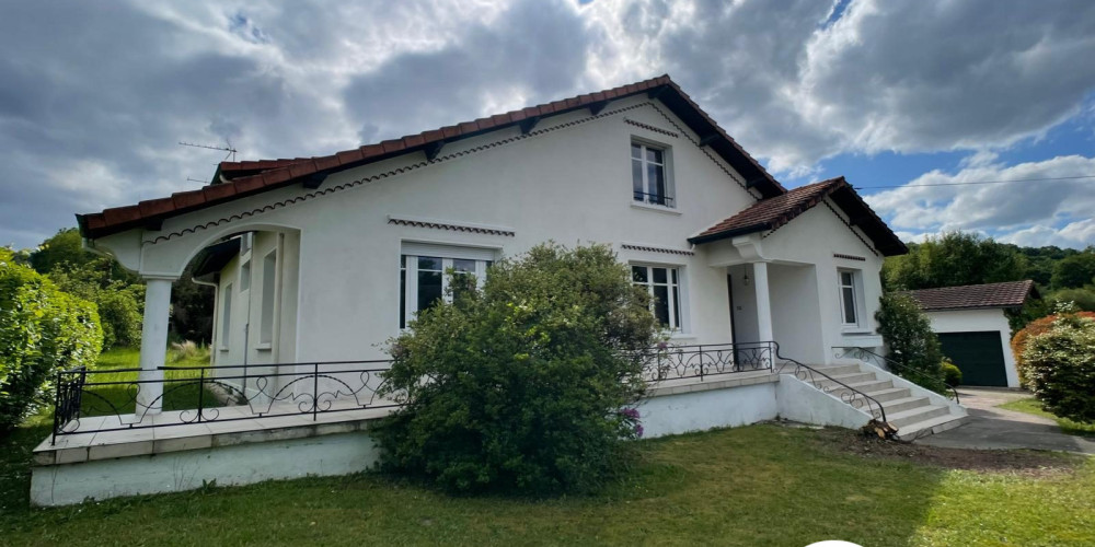 maison à PAU (64000)