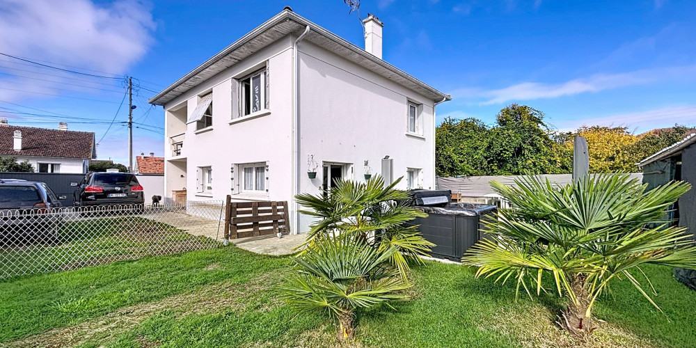 maison à AUREILHAN (65800)