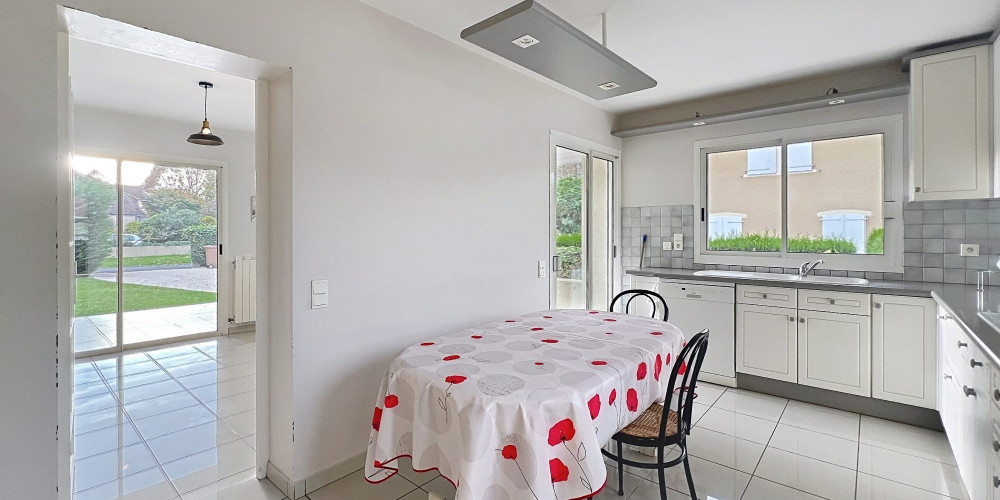 maison à IDRON (64320)