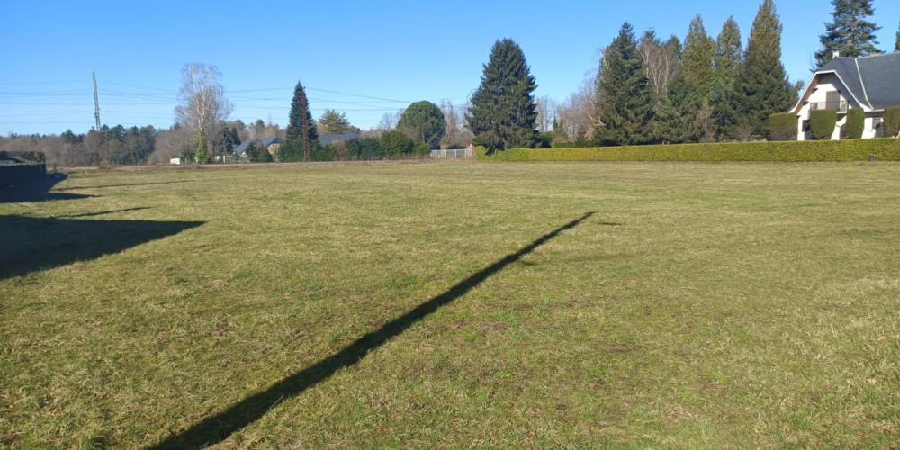 terrain à LANNEMEZAN (65300)
