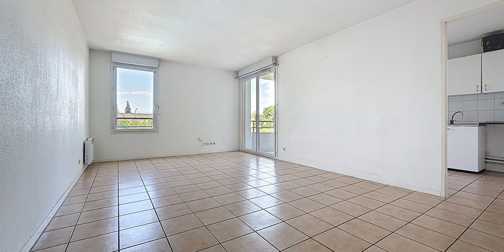 appartement à PAU (64000)