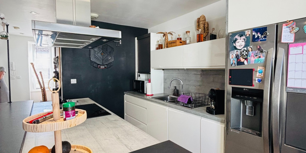 immeuble à NAY (64800)