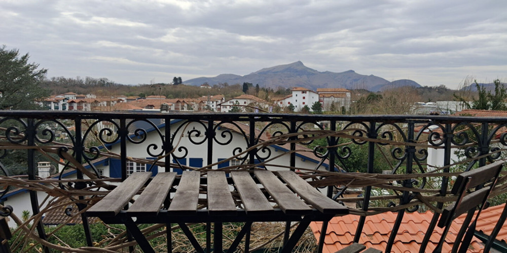 appartement à URRUGNE (64122)