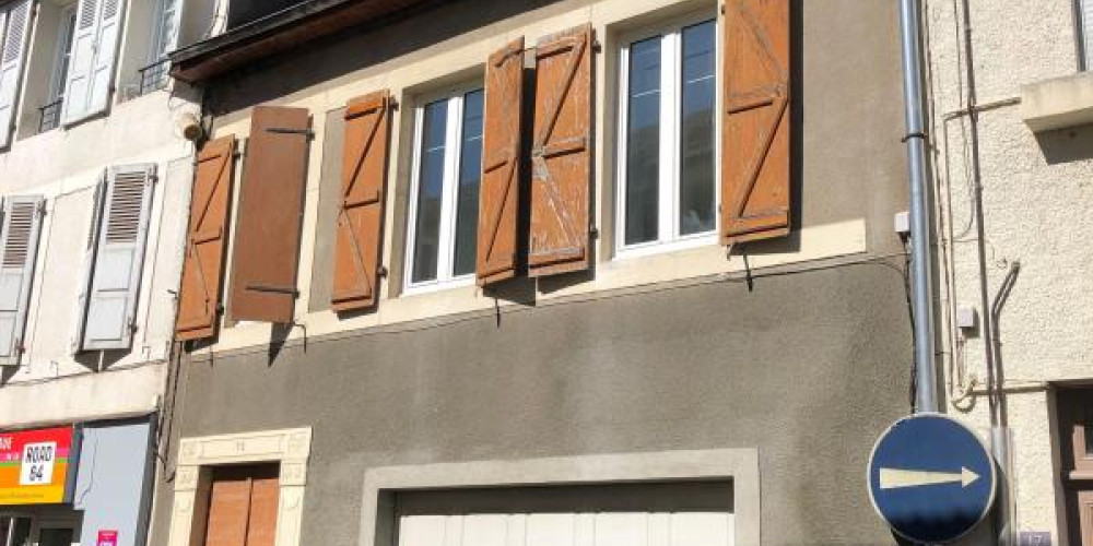 maison à NAY (64800)