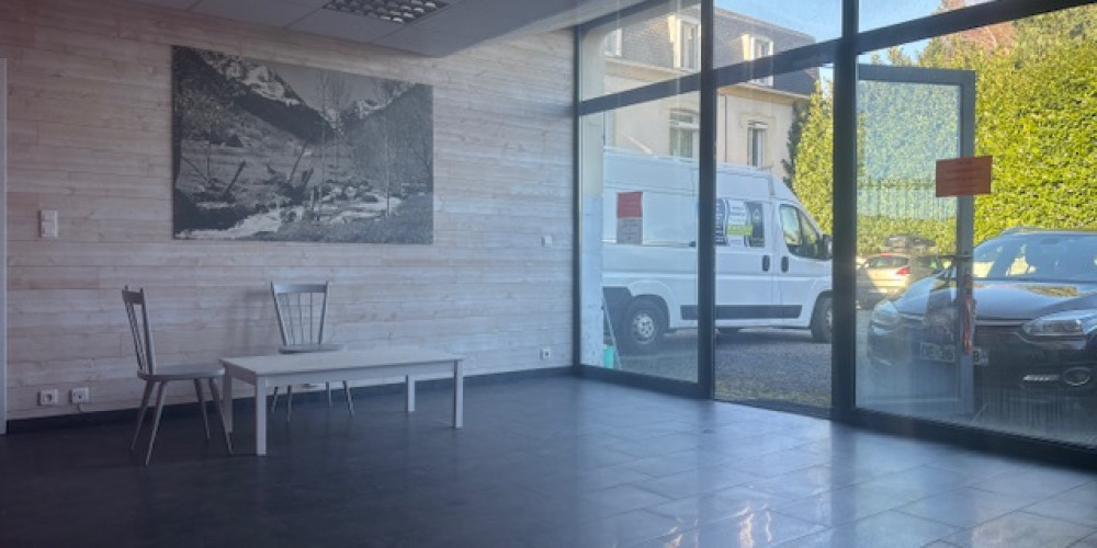 local commercial à BAGNERES DE BIGORRE (65200)