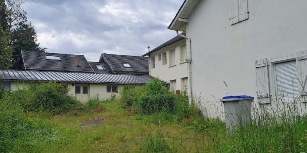 maison à MONTAUT (64800)