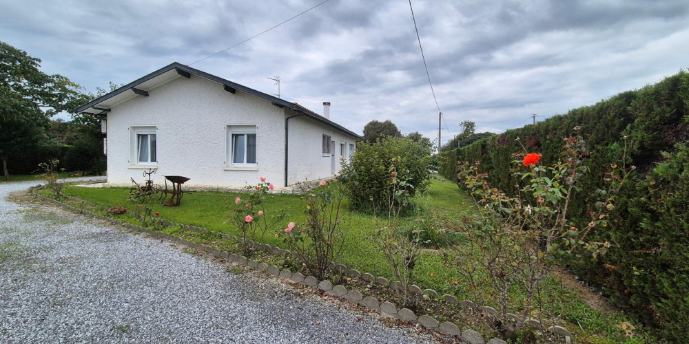 maison à BELLOCQ (64270)