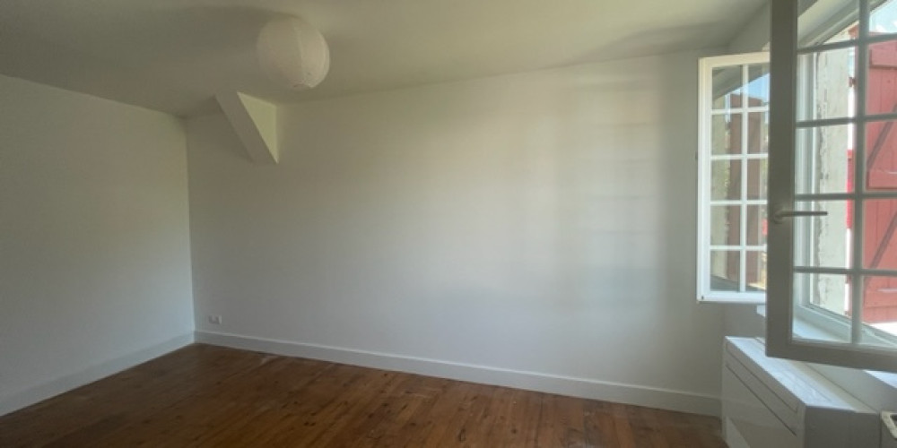 appartement à ST JEAN PIED DE PORT (64220)