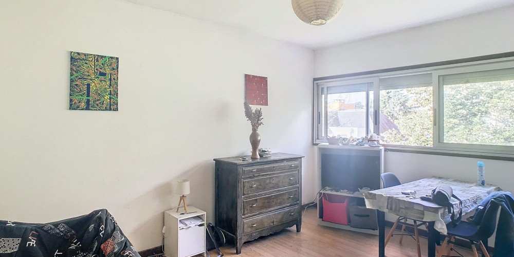 appartement à PAU (64000)