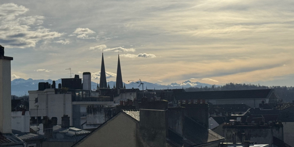 appartement à PAU (64000)