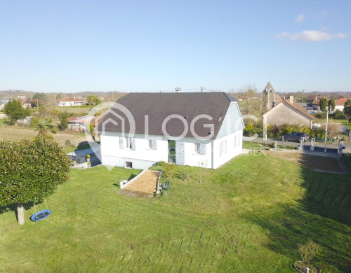 maison  THEZE