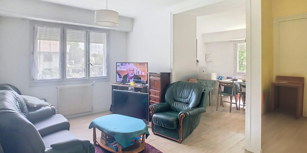 appartement à PAU (64000)