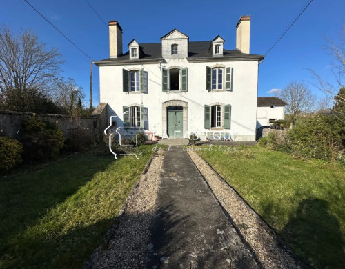 maison  NAY