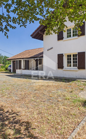 Maison  HASPARREN