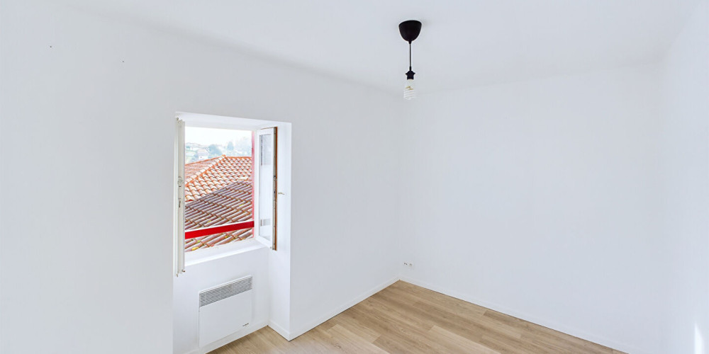 appartement à HASPARREN (64240)