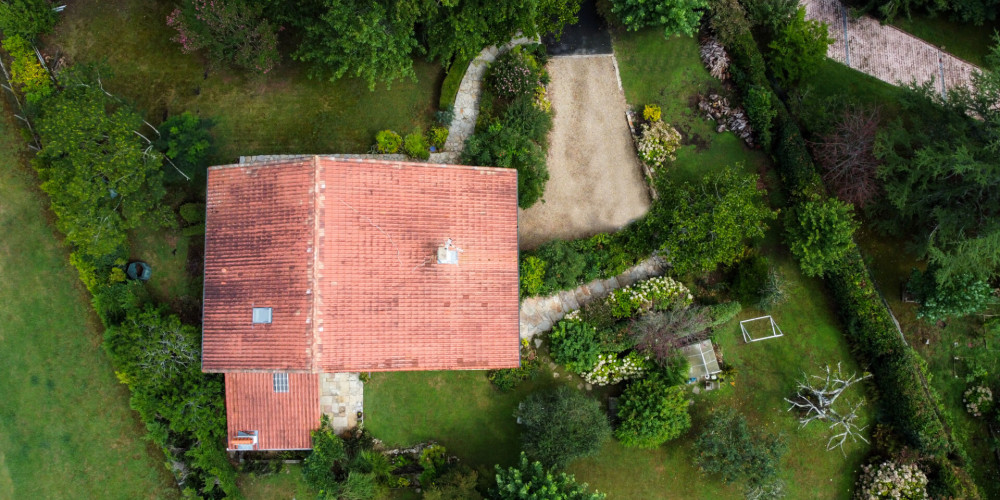 maison à AHETZE (64210)