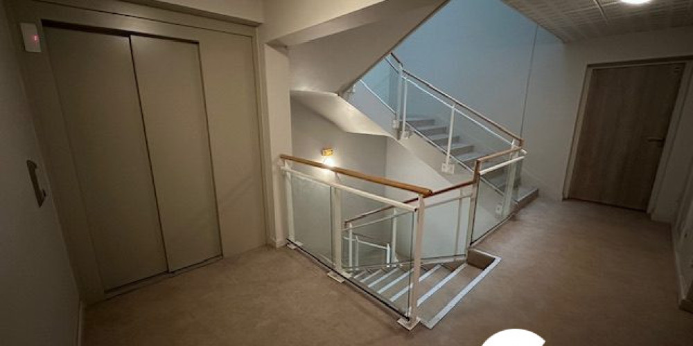 local commercial à TARBES (65000)