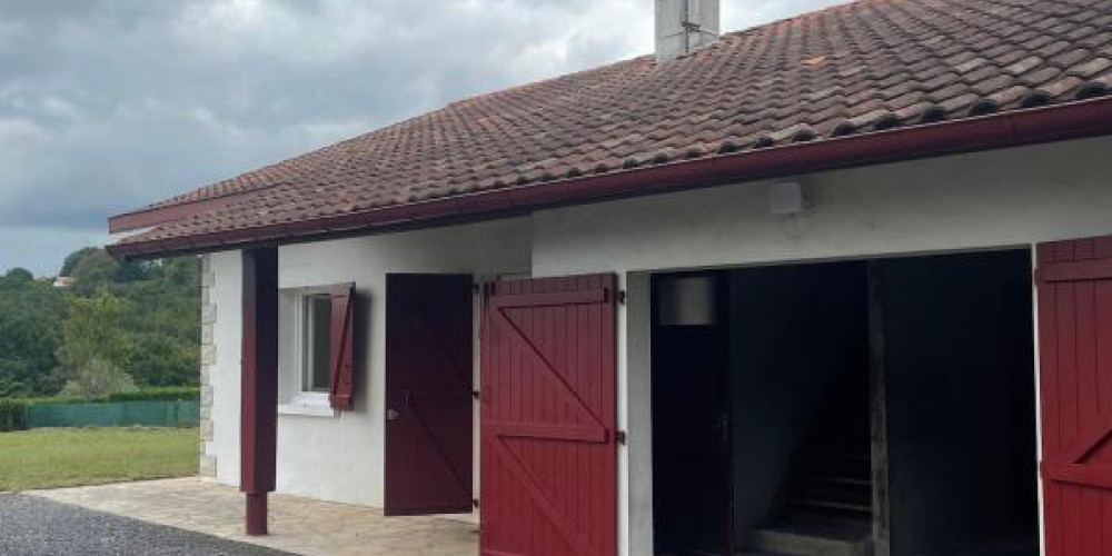 maison à MOUGUERRE (64990)