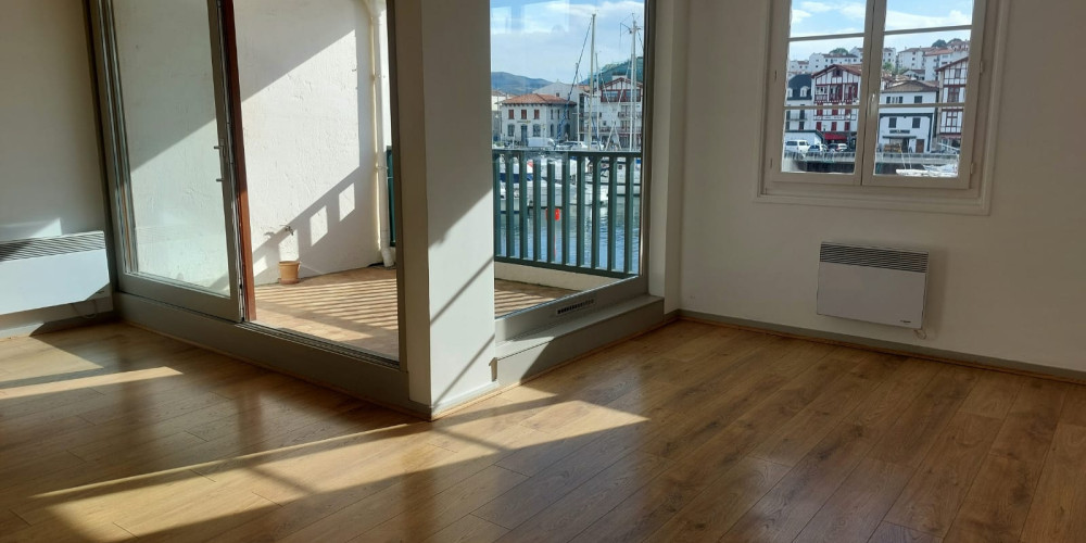 appartement à CIBOURE (64500)