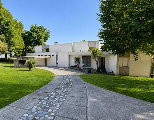 maison  SERRES CASTET
