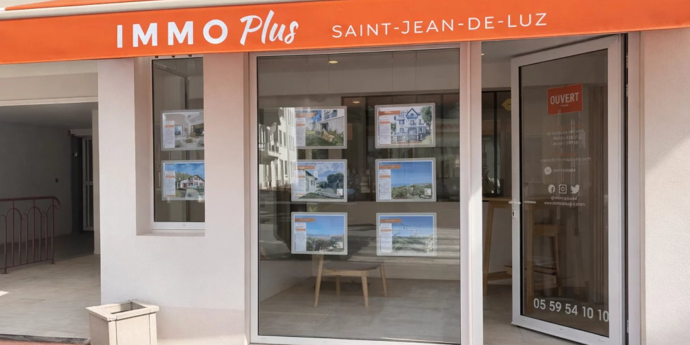 local commercial à ST JEAN DE LUZ (64500)