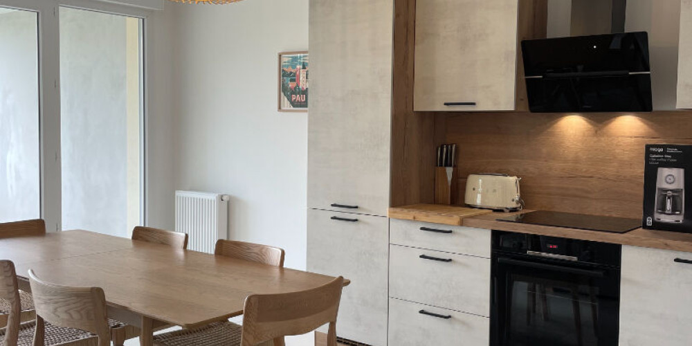 appartement à LONS (64140)