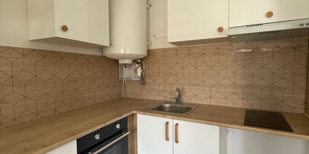 appartement à PAU (64000)