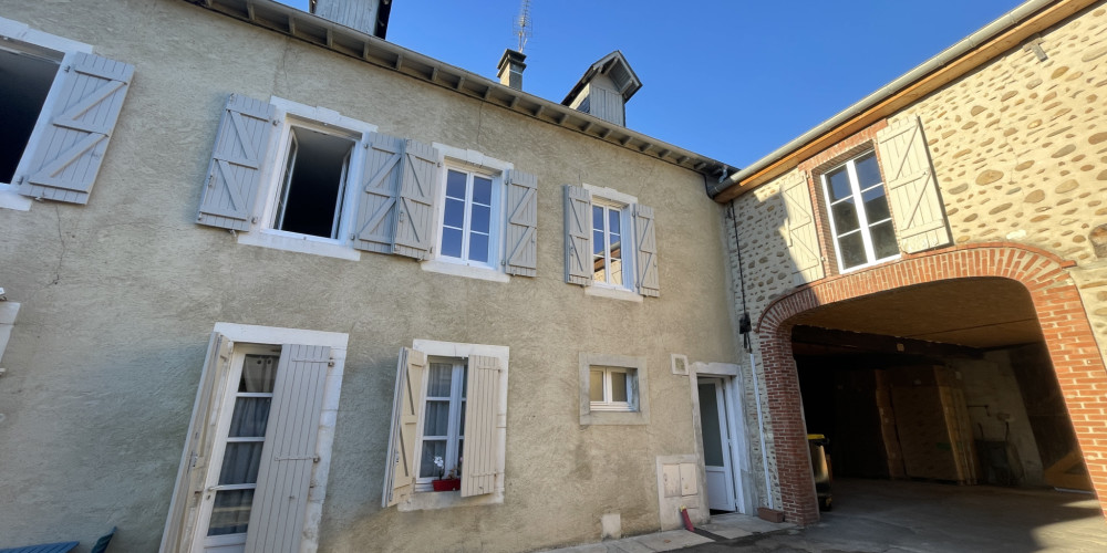 appartement à MORLAAS (64160)
