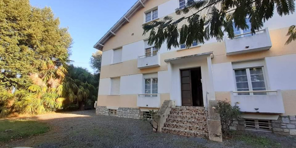 appartement à PAU (64000)