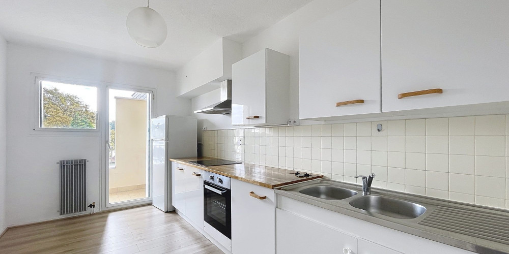 appartement à PAU (64000)