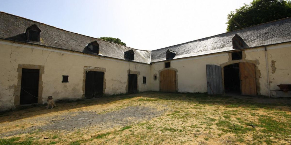 maison à LALONQUETTE (64450)