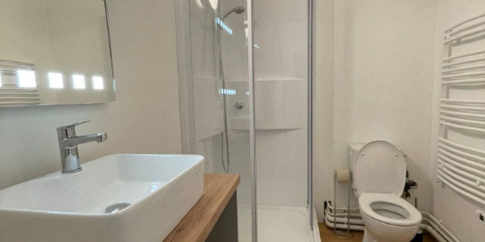 appartement à PAU (64000)