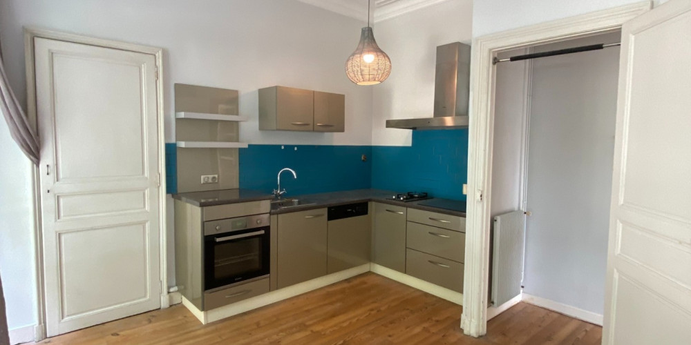 appartement à PAU (64000)