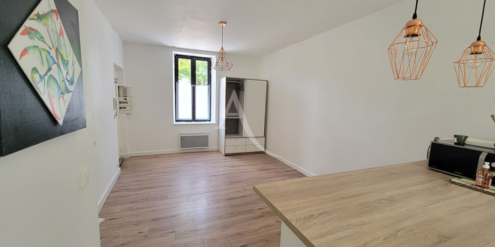 appartement à PAU (64000)