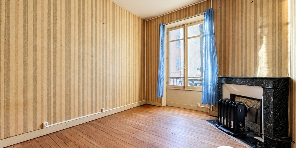 appartement à PAU (64000)