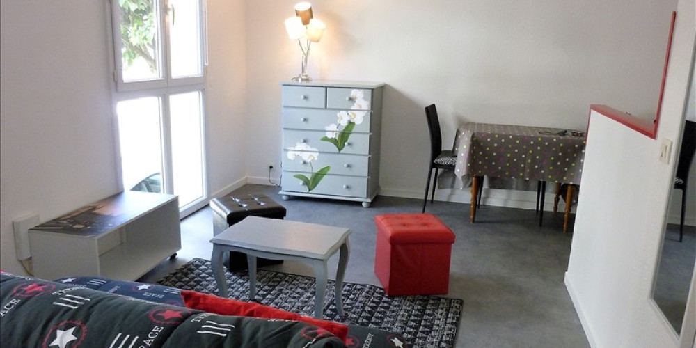 appartement à PAU (64000)