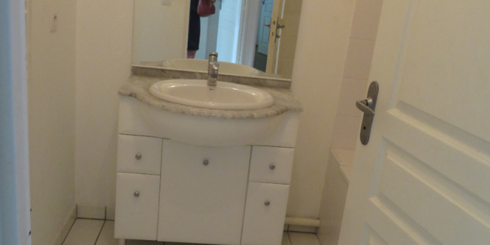 appartement à PAU (64000)