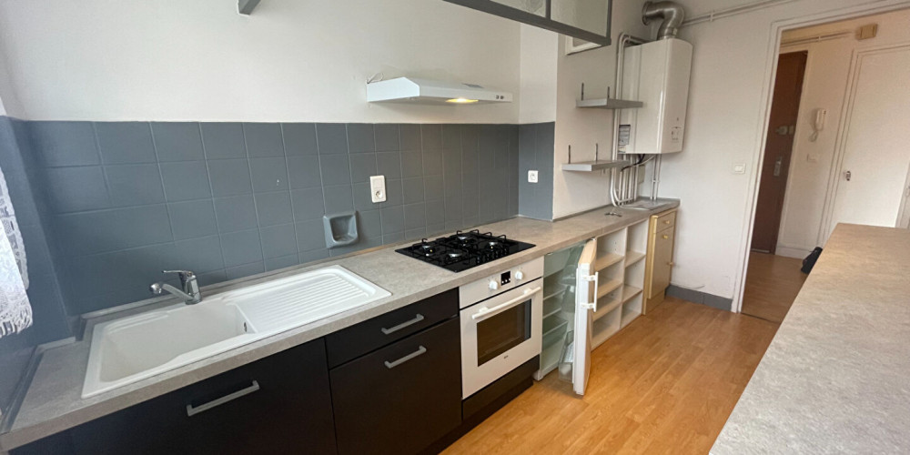 appartement à PAU (64000)