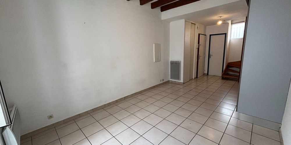 appartement à PAU (64000)