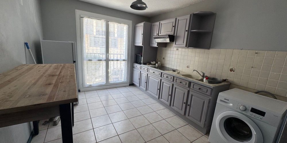 appartement à PAU (64000)