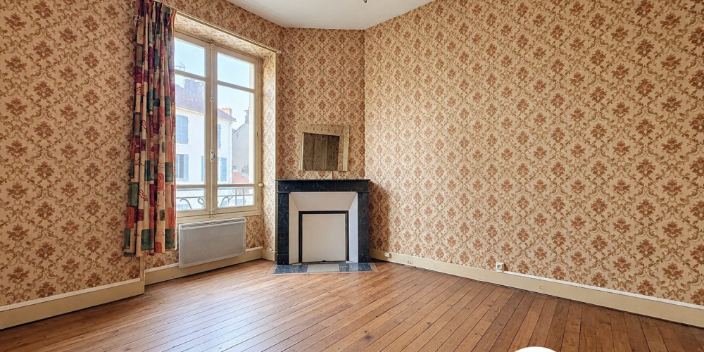 appartement à PAU (64000)